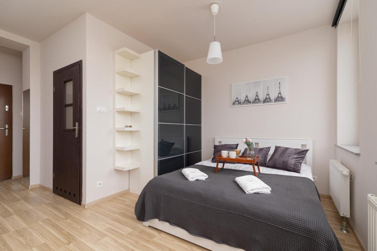 Lea Apartments Krakow Krowodrza By Noclegi Renters Ngoại thất bức ảnh